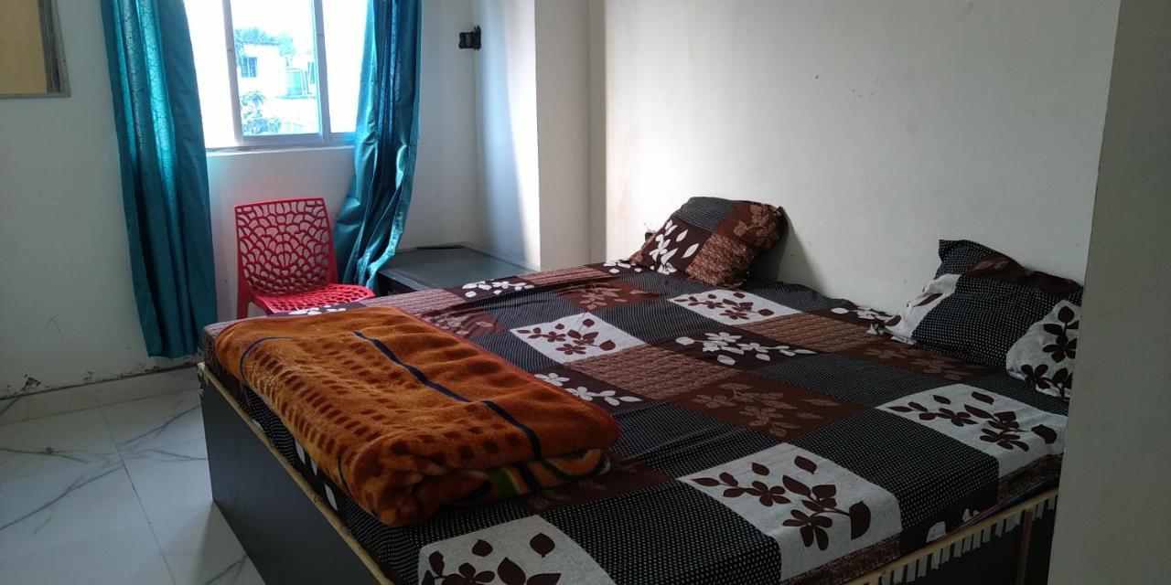 Hotel Devdoot Rádzsgír Kültér fotó